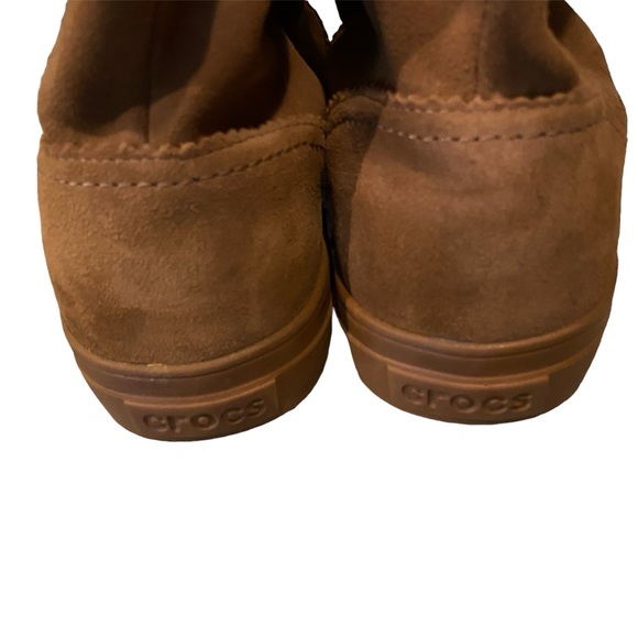 Crocs Boots Women US Shoes Size W6 Brown Suede (Size 10) - Picture 5 of 8